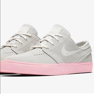 Nike SB Zoom Stefan Janoski In Phantom Bubblegum